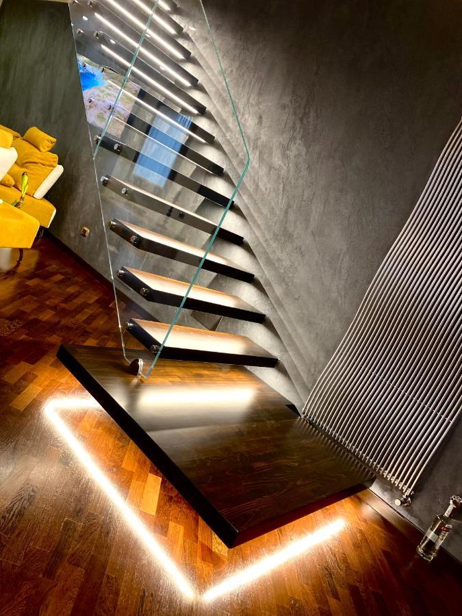Wood Luxury House Apartment Pescara Exterior foto