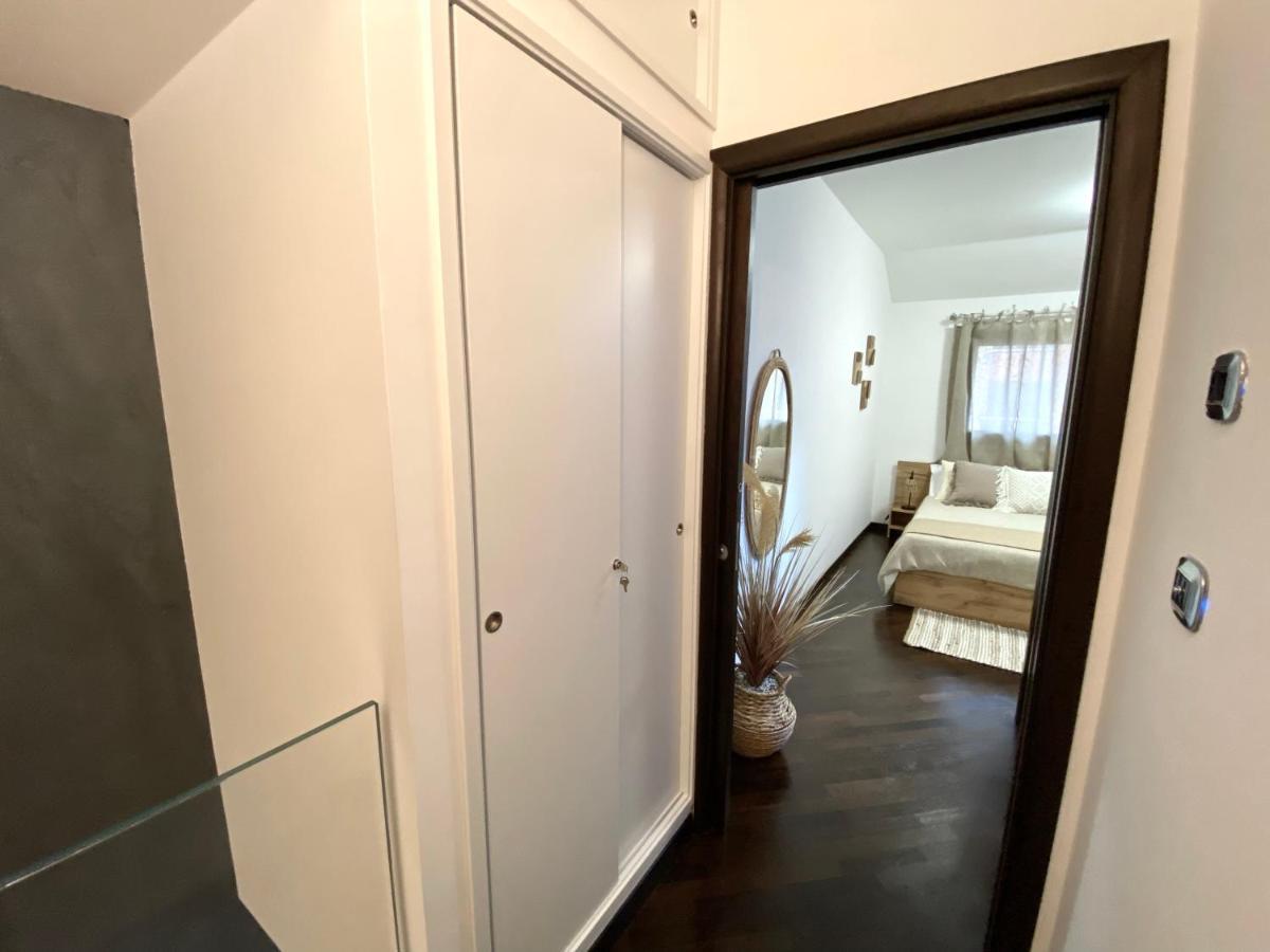 Wood Luxury House Apartment Pescara Exterior foto
