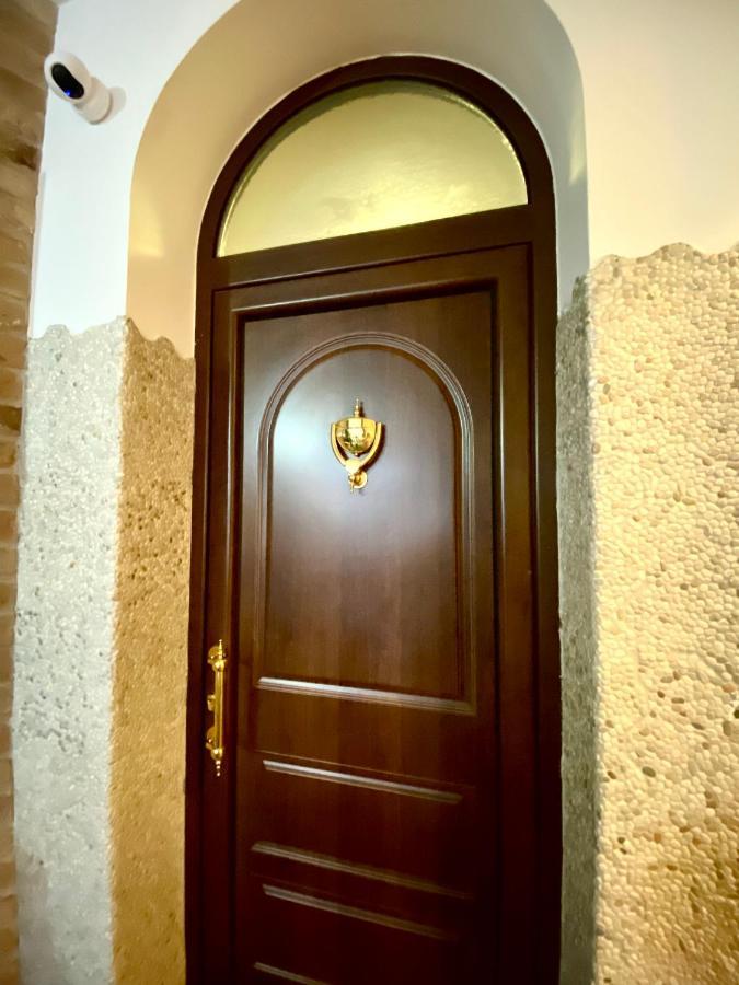 Wood Luxury House Apartment Pescara Exterior foto